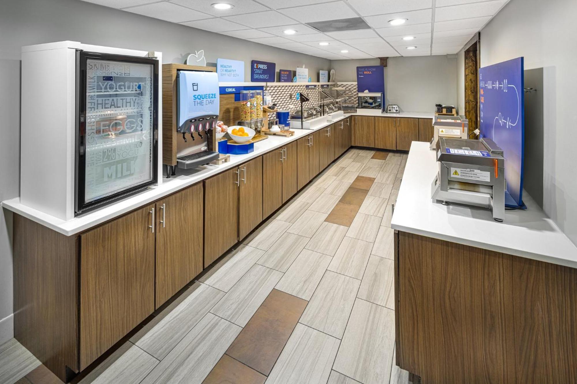 Holiday Inn Express & Suites - Atlanta Downtown By Ihg Exteriör bild