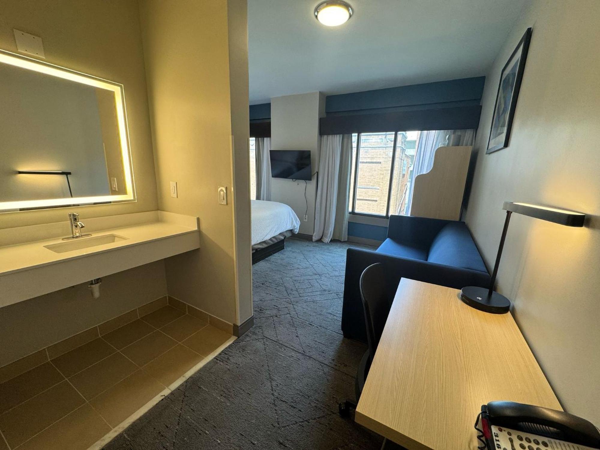 Holiday Inn Express & Suites - Atlanta Downtown By Ihg Exteriör bild